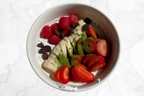 yogurt bowl, breakfast bowl, easy breakfast